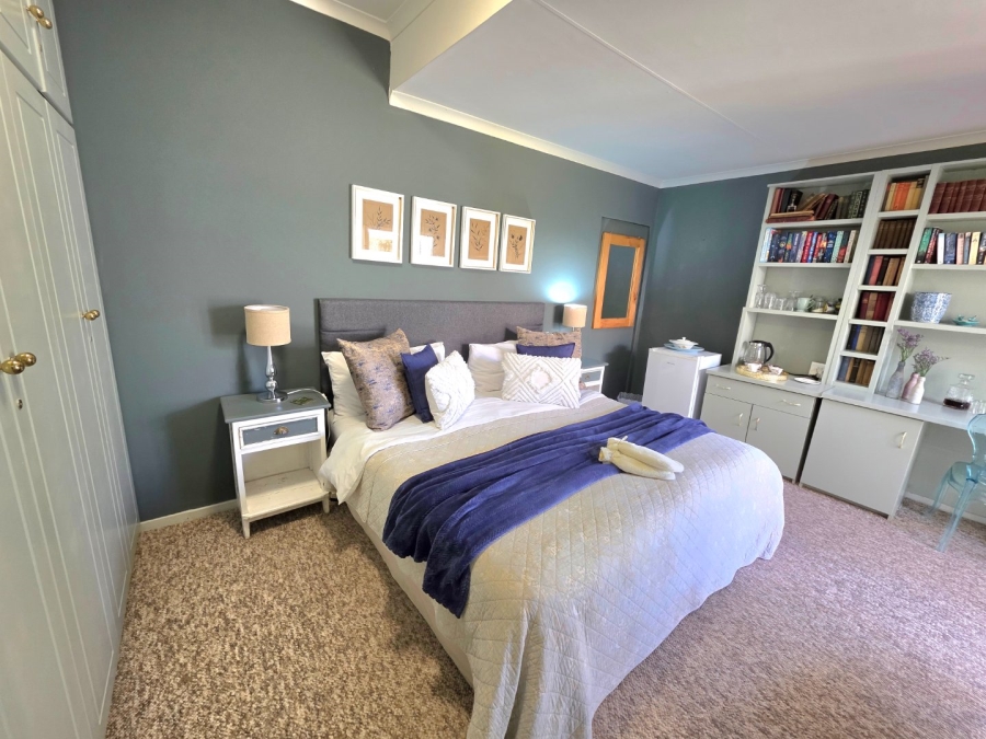 5 Bedroom Property for Sale in Clarens Free State